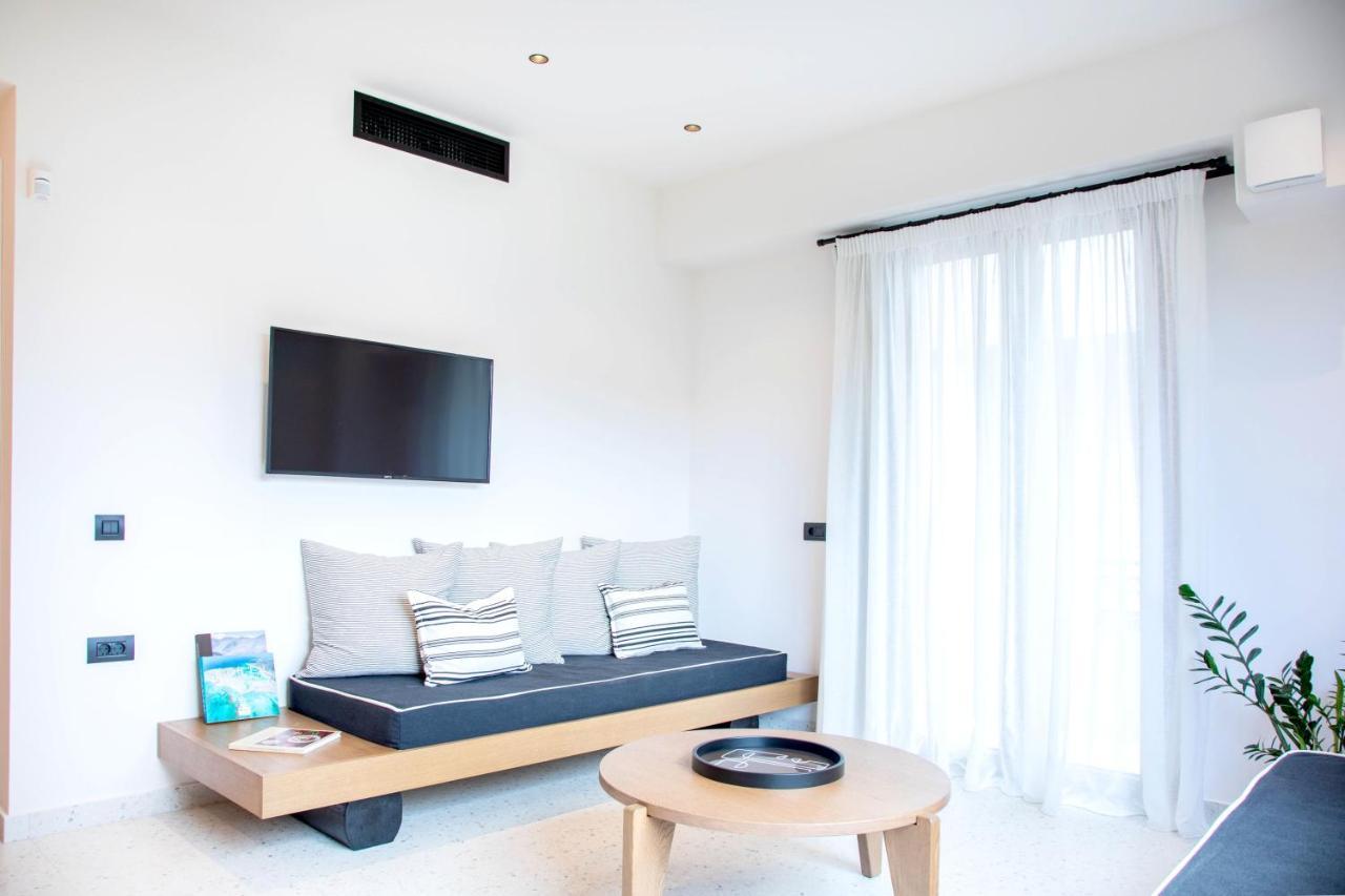 Elmaral Living Experience "Adults Only" Apartment Agia Pelagia  Ngoại thất bức ảnh